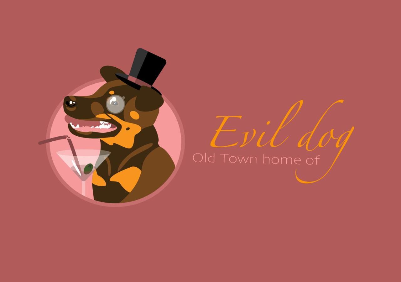 Old Town Home Of Evil Dog 维尔纽斯 外观 照片