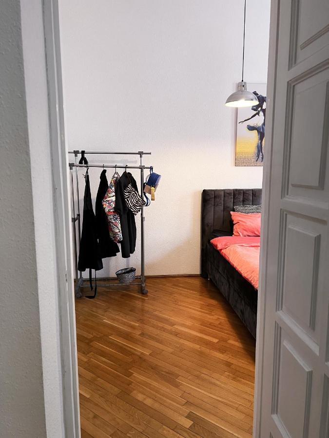 Old Town Home Of Evil Dog 维尔纽斯 外观 照片